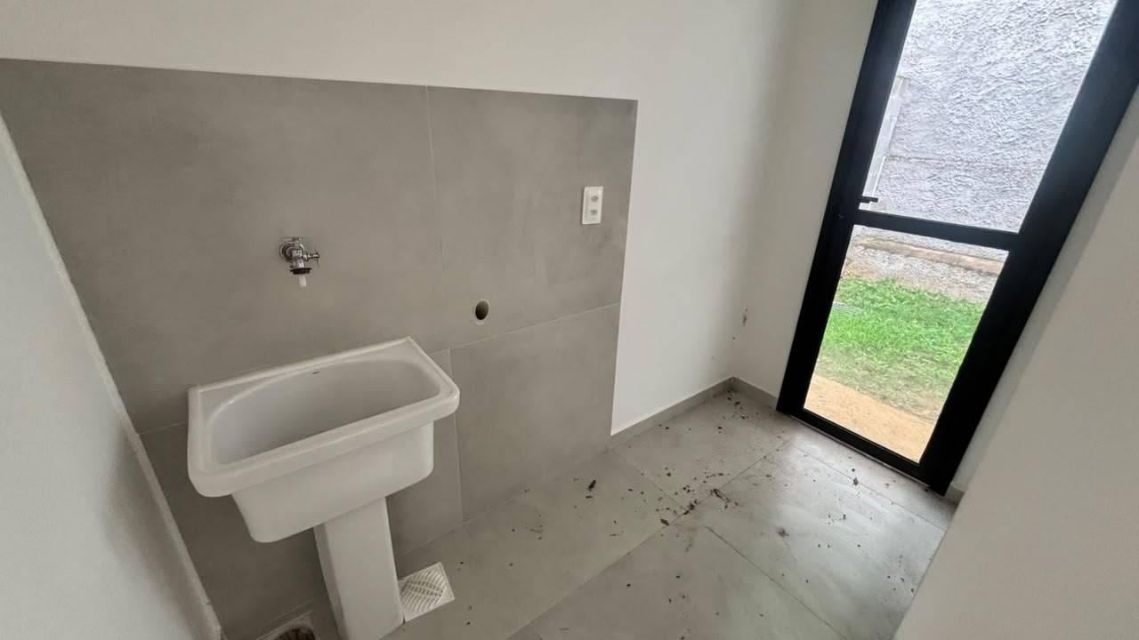 Casa Geminada com 2 quartos, Vila Capuava - Valinhos, foto 5